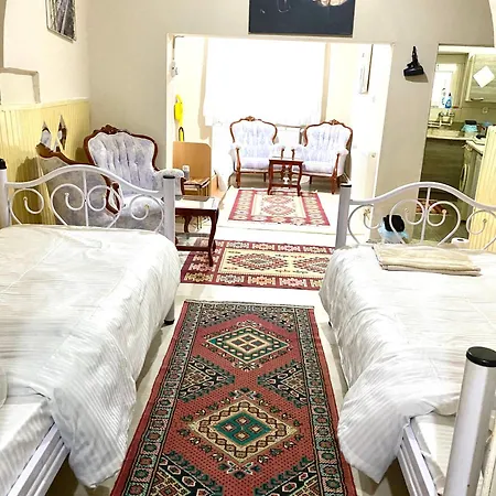 Merkez Konumda Kemer Ev *